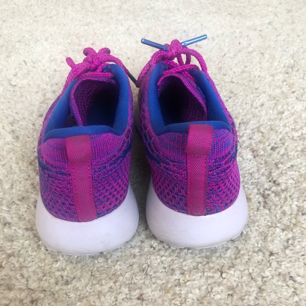 Nike Purple/Blue Roshe Sneaker (Size 6) - Picture 5 of 8